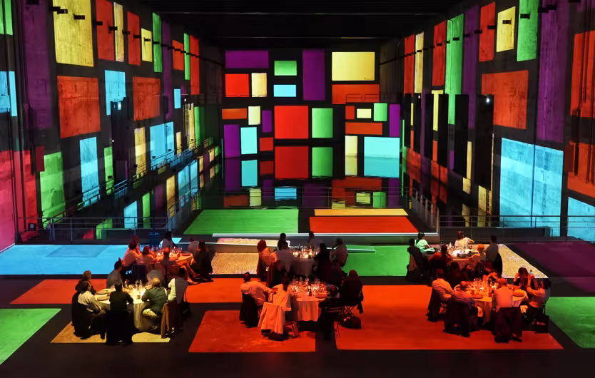 dîner bassins projection mondrian