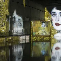 Vue exposition Klimt Bassins