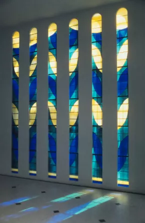 vitraux chapelle papiers découpés