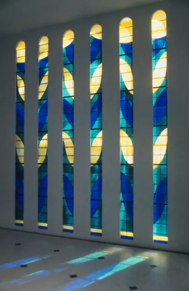 vitraux chapelle papiers découpés