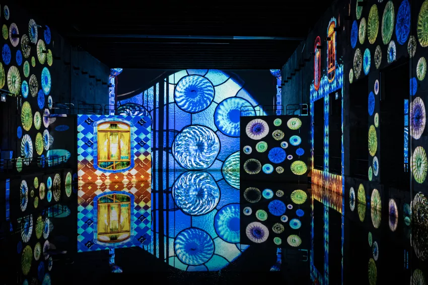 Vue exposition Gaudi Bassins
