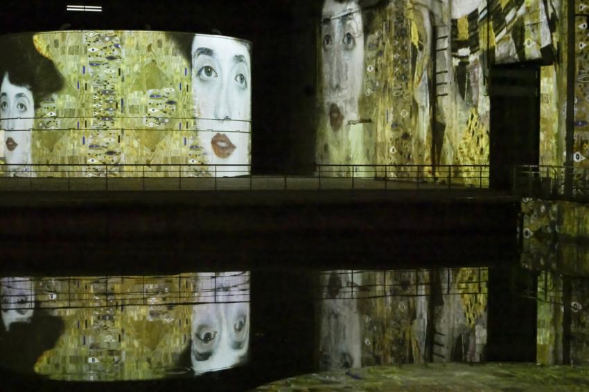 Vue exposition Klimt portrait Bassins